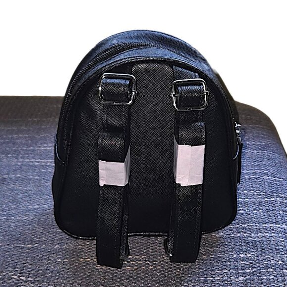 Bath & Body Works Glow in the Dark Skeleton Mini Backpack – Halloween Bag - Picture 3 of 5